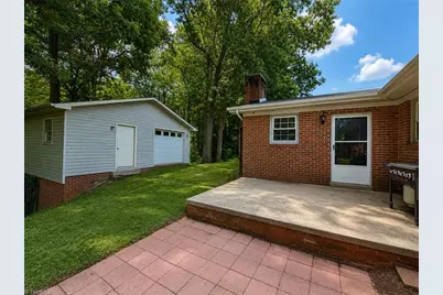 364 Sherwood Forest Drive, North Wilkesboro, NC 28659 - Photo 4