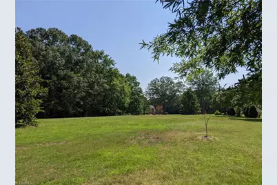 126 Hogan Drive, Stoneville, NC 27048 - Photo 16