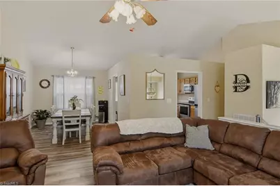 120 Hazelwood Court, Lexington, NC 27295 - Photo 8