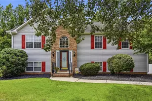 120 Hazelwood Ct, Lexington, NC 27295 - Photo 1