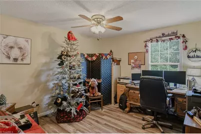 120 Hazelwood Court, Lexington, NC 27295 - Photo 24