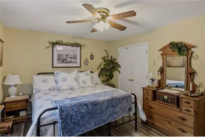 120 Hazelwood Court, Lexington, NC 27295 - Photo 18