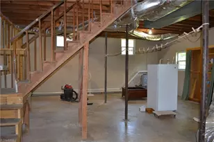 9230 Nc Hwy 704, Madison, NC 27025 - Photo 22