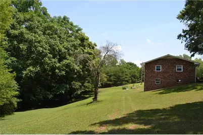 9230 Nc Highway 704, Madison, NC 27025 - Photo 30