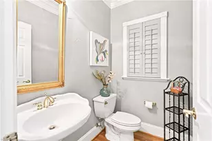 5605 Wildrose Dr, Greensboro, NC 27410 - Photo 24