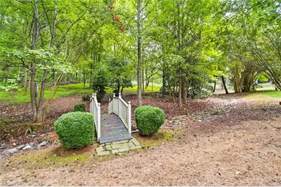 5605 Wildrose Drive, Greensboro, NC 27410 - Photo 46