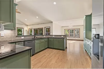 4045 Clapp Mill Road, Burlington, NC 27215 - Photo 6