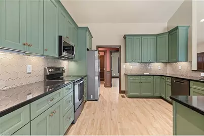 4045 Clapp Mill Road, Burlington, NC 27215 - Photo 20