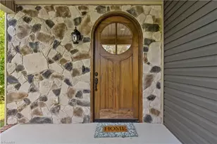 4045 Clapp Mill Rd, Burlington, NC 27215 - Photo 2