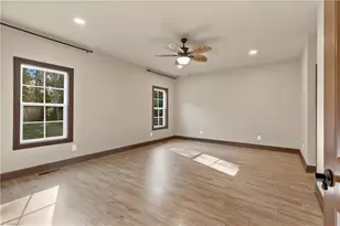 4045 Clapp Mill Rd, Burlington, NC 27215 - Photo 26