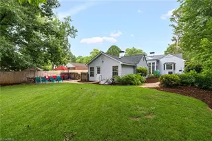 123 Beverly Pl, Greensboro, NC 27403 - Photo 46