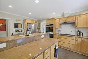 123 Beverly Pl, Greensboro, NC 27403 - Photo 16