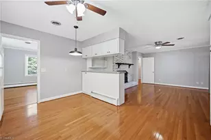 2911 Cornwallis Dr W, Greensboro, NC 27408 - Photo 12