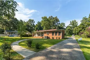578 Riverview Rd, Lexington, NC 27292 - Photo 4