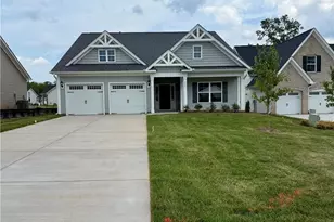 303 Morning Star Dr, Advance, NC 27006 - Photo 1