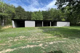 2014 Young Rd, Walnut Cove, NC 27052 - Photo 32