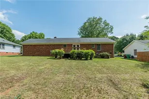 2511 Northfork Terrace, High Point, NC 27265 - Photo 40