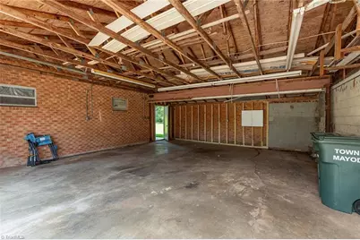 606 3rd Avenue, Mayodan, NC 27027 - Photo 30