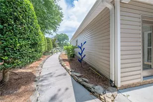 4001 Briarwood Ave, High Point, NC 27265 - Photo 34