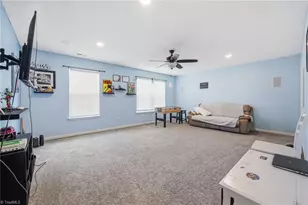116 W View Dr, Burlington, NC 27215 - Photo 26
