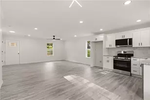 1540 Reynolds Forest Dr, Winston-Salem, NC 27107 - Photo 16