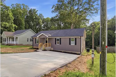 1540 Reynolds Forest Drive, Winston-Salem, NC 27107 - Photo 2
