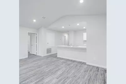 439 Regency Lane, Eden, NC 27288 - Photo 2