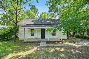 1119 N Park Ave, Burlington, NC 27217 - Photo 1