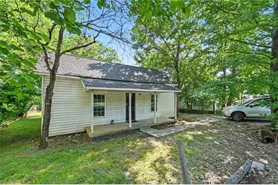 1119 N Park Avenue, Burlington, NC 27217 - Photo 2
