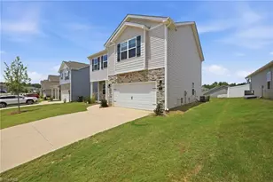1420 Carisbrooke Dr, Mebane, NC 27302 - Photo 24