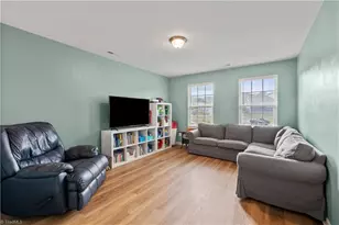 4604 Fairway Run Dr, Pfafftown, NC 27040 - Photo 16