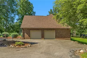 110 Lake Dr, Boonville, NC 27011 - Photo 12