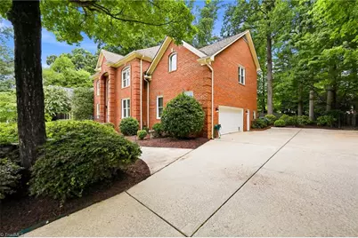 4911 Setter Court, Jamestown, NC 27282 - Photo 34