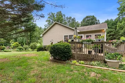675 Country Club Road, Wilkesboro, NC 28697 - Photo 14
