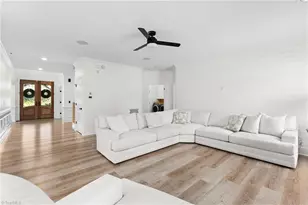207 Pinnacle Dr, High Point, NC 27265 - Photo 18