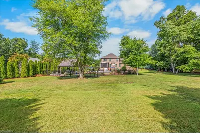 207 Pinnacle Drive, High Point, NC 27265 - Photo 48