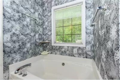 3810 Crickett Lane, Winston-Salem, NC 27105 - Photo 14