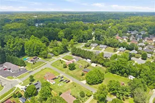1042 Third St, Mebane, NC 27302 - Photo 8
