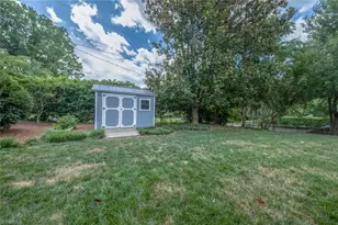 1320 Abingdon Way, Winston-Salem, NC 27106 - Photo 46