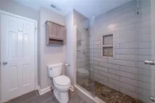 1320 Abingdon Way, Winston-Salem, NC 27106 - Photo 32