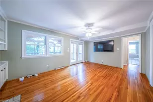 1320 Abingdon Way, Winston-Salem, NC 27106 - Photo 14