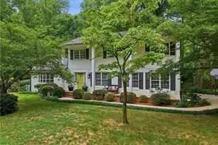 4301 Oakcliffe Rd, Greensboro, NC 27406 - Photo 2