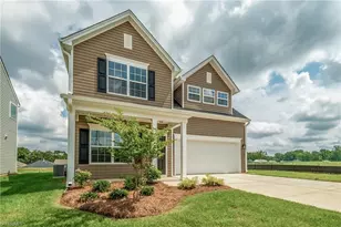 3707 Contimental Sq, Kernersville, NC 27284 - Photo 2
