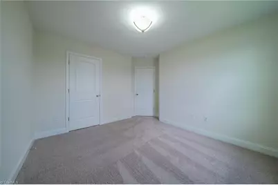 3707 Contimental Square, Kernersville, NC 27284 - Photo 30