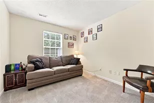 7027 Hill-N-Dale Dr, Kernersville, NC 27284 - Photo 18