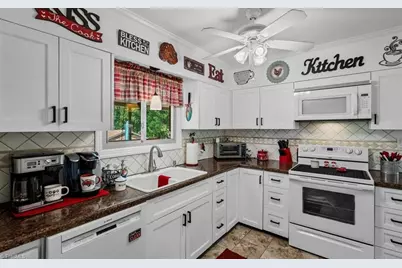 4662 Pineview Drive, Trinity, NC 27370 - Photo 16
