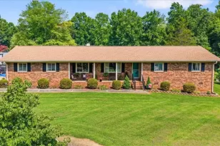 4662 Pineview Dr, Trinity, NC 27370 - Photo 2