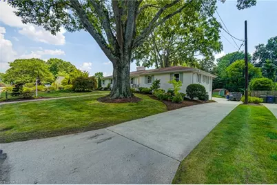 2410 Bitting Road, Winston-Salem, NC 27104 - Photo 2
