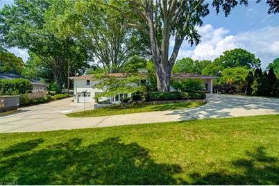 2410 Bitting Road, Winston-Salem, NC 27104 - Photo 46