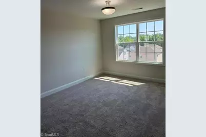 3713 Contimental Square, Kernersville, NC 27284 - Photo 12